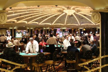 Hur Fungerar Casinoturneringar och vad Krävs för att Delta?